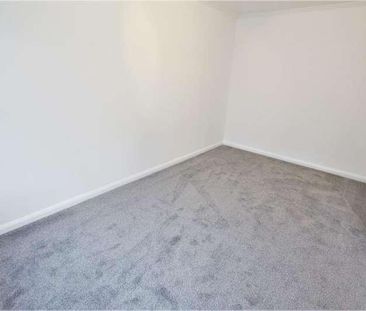 Bisley, Woking, GU24 - Photo 5