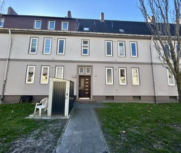 Charmante 2-Zimmer-Etagenwohnung in Wilhelmshaven  Beschauliches W... - Photo 1