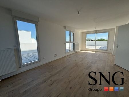 BEAU T4 DUPLEX AVEC BALCON ET TERRASSE. PARKING - Photo 2
