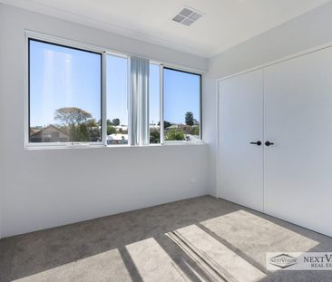 CLICK ON VIDEO ICON FOR 3D VIRTUAL WALKTHROUGH - Photo 6