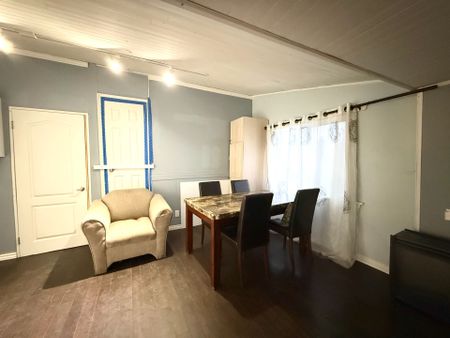 For Lease - 401 QUEENSTON Street Unit# SIDE, St. Catharines, Ontario - Photo 3