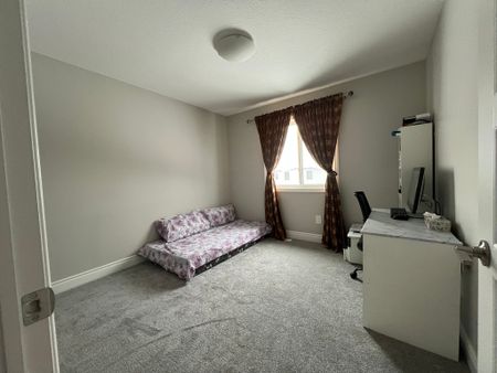 For Lease - 3879 Auckland Avenue, London South, Ontario - Photo 5