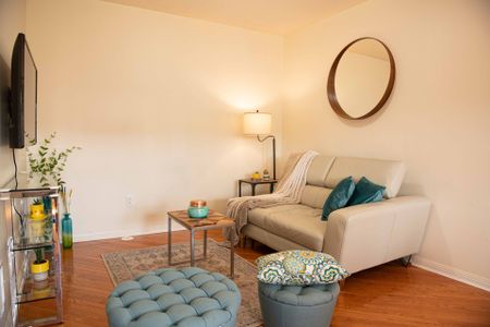 For Lease - 1159 Mcdowell Crescent, Milton, Ontario - Photo 3