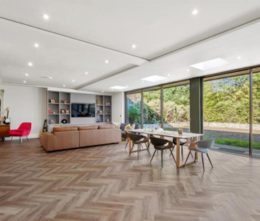 5 bedroom detached house to rent - Photo 4
