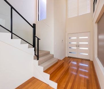 6 Pisconeri Street, Perth WA 6000 - Photo 6