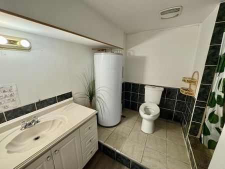 For Lease - 450 Spadina Avenue Unit# 6, Toronto, Ontario - Photo 5