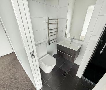 Manukau, 2 bedrooms UNFURNISHED - Photo 2