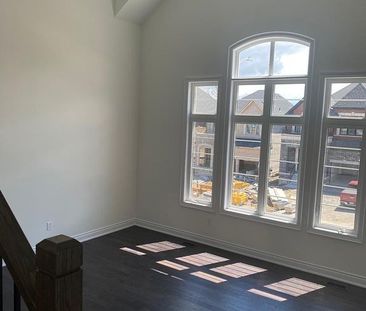 For Lease - 1362 Blackmore Street, Innisfil, Ontario - Photo 3