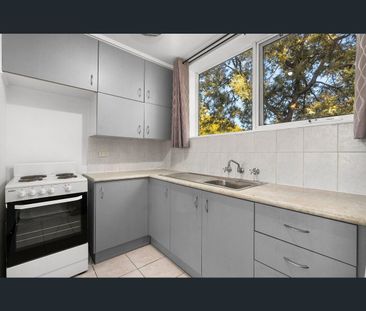 10/1366 Dandenong Road, Hughesdale, Vic 3166 - Photo 5