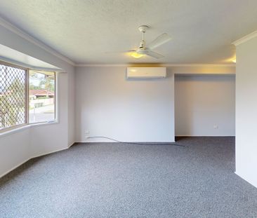 SPACIOUS FAMILY HOME IN ELANORA! - Photo 1