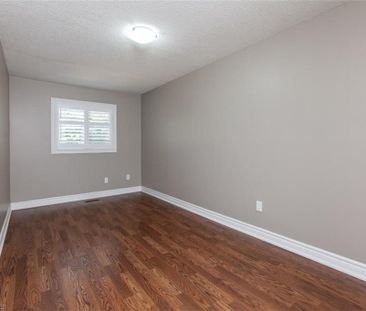 For Lease - 237 Ross Lane, Oakville, Ontario - Photo 4