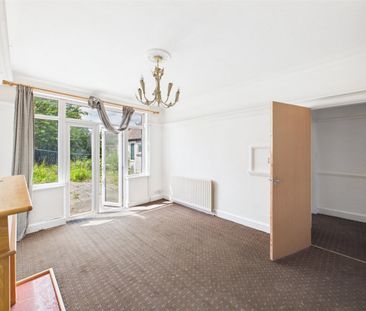 Warwick Avenue, Derby, Derbyshire, DE23 - Photo 1
