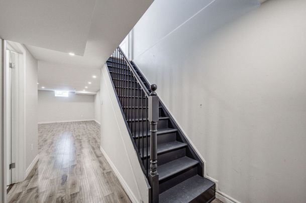 For Lease - 5530 Glen Erin Drive Unit# 22, Mississauga, Ontario - Photo 1