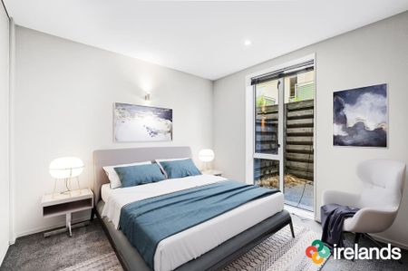 Stylish two-bedroom apartment puts you in the heart of the city. - Photo 4
