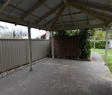 7 Salisbury Avenue, Newington - Photo 5