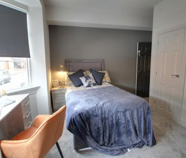 1 bedroom in a house share to rent - Photo 2