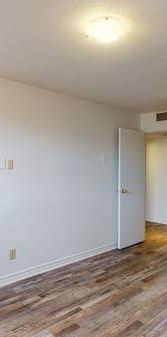 1 Bedroom All Inclusive Centretown Apartment - April 1st - Photo 1