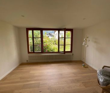 Appartement entièrement rénové de 3.5 pièces au rez-de-chaussée ave... - Photo 3