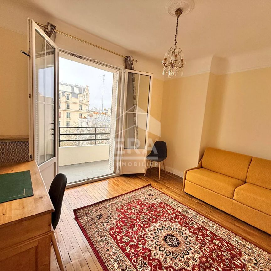 STUDIO 24,50 m2 ETAGE ELEVÉ , Avenue de saint mandé - Photo 1