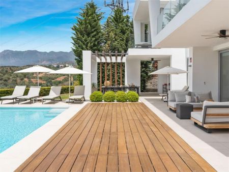 Casa adosada de alquiler en Calle Bunker, 5, Bahía de Marbella - Photo 4