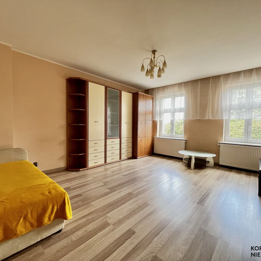 Klimatyczne 2 pokoje | odrestaurowana kamienica - Photo 1