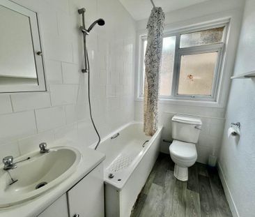 3 bedroom terraced house to rent - Photo 6