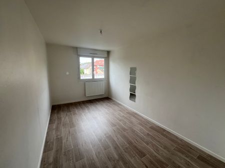 Location - Appartement T4 - 76 m² - Sochaux - Photo 3