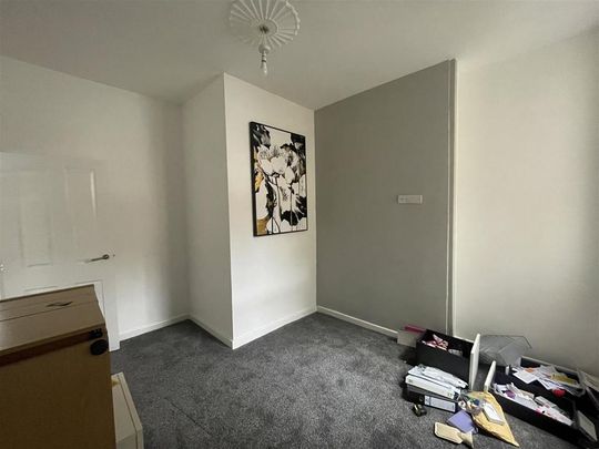 3 bedroom house share to rent - Photo 1