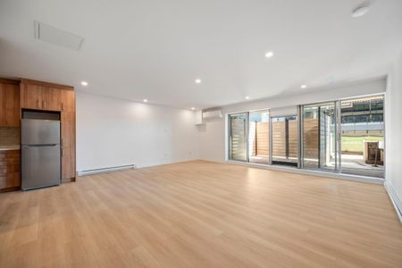 Unit 409: Entire unit - Photo 3