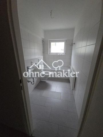 Freundliche, große 3 ZKB Souterrain Wohnung in Mörfelden - Photo 5