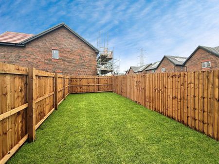 2 bedroom end of terrace house to rent - Photo 3