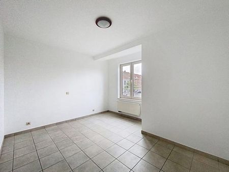 Appartement te huur - Foto 2