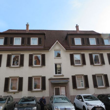 Modernisierte Altbauwohnung mit Platz für die ganze Familie! - Foto 3