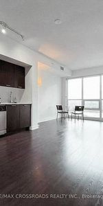 Mimico/Lakeshore-Modern Bright 1Bd+Den Utilities incl - Photo 4