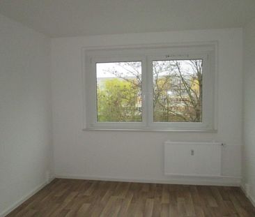 Geräumige 2-Zimmerwohnung in Hellersdorf - Photo 2