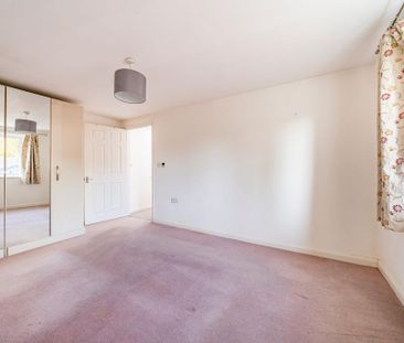 2 bedroom detached bungalow to rent - Photo 1