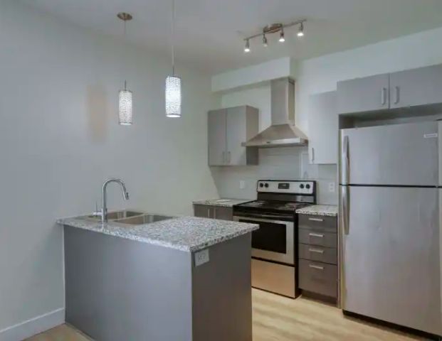 6600 Darlington | 6600 Darlington, Montreal - Photo 1