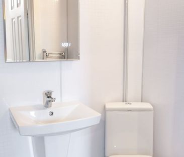 Studio Flat, Edgware Road, NW2 - Photo 3