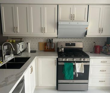 For Lease - 11 Exchequer Place, Toronto, Ontario - Photo 3