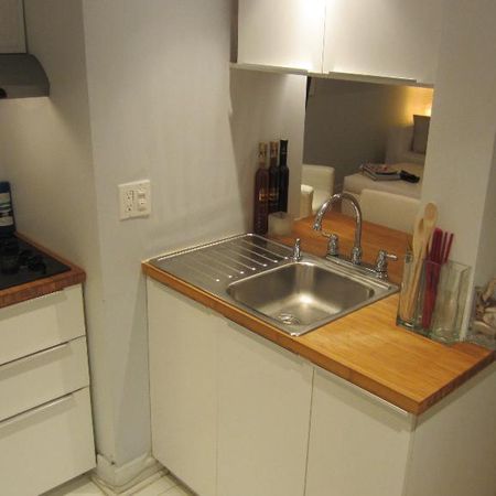 Studio style, charmant 3 1/2 - Ahuntsic (Metro Sauve) - Photo 4