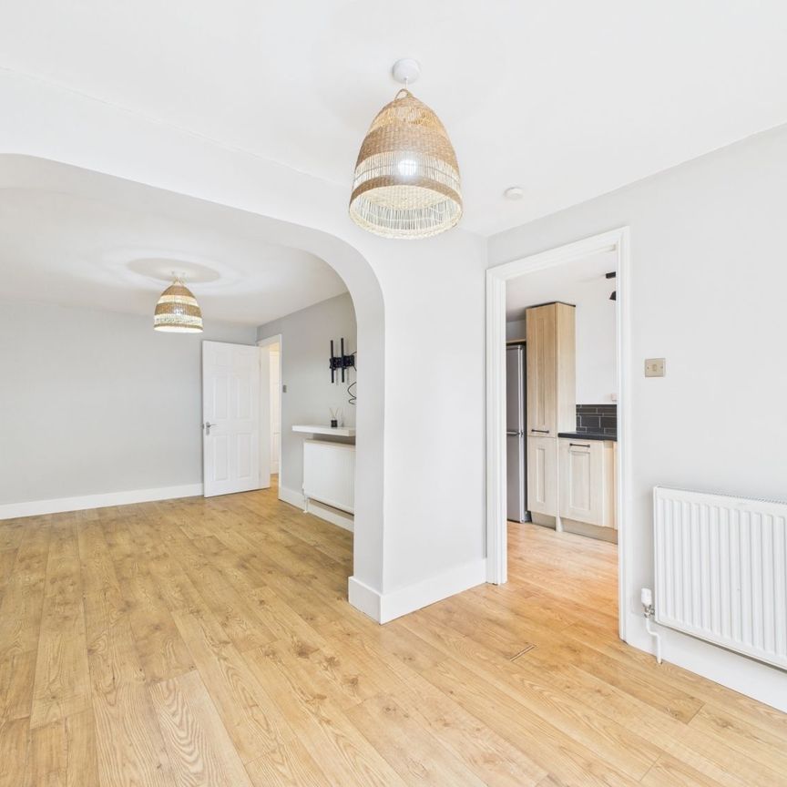 1 Bedroom - Photo 1