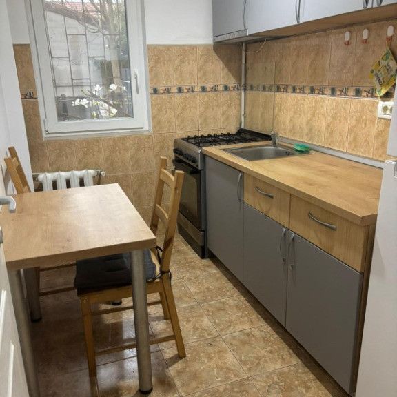 Garsoniera,gata de mutat, zona Complexul Studentesc - Photo 1