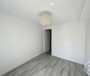 Location Appartement 2 pièces 27m² RIOM 63200 - Photo 5