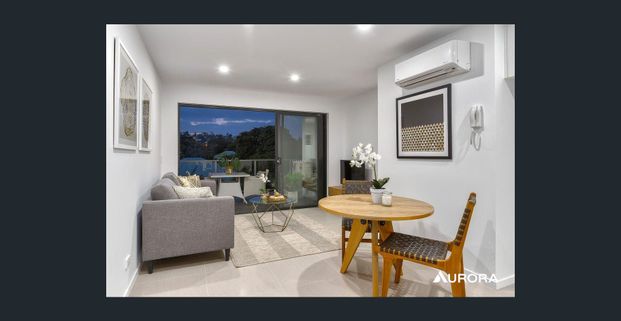 1 Bedroom Apartment + Separate Study - Photo 1