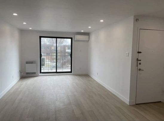 330-4 Av. Béique, Vaudreuil-Dorion, QC J7V 2T3 - Photo 1