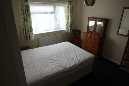 3 bed house to rent in Ariel Close, Colchester - Photo 5