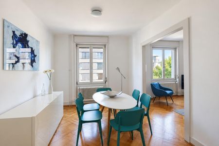 Stilvolle möblierte 4-Zimmerwohnung mit Balkon - Photo 2