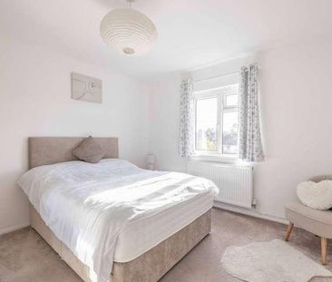 Clewer New Town, Windsor, SL4 - Photo 4