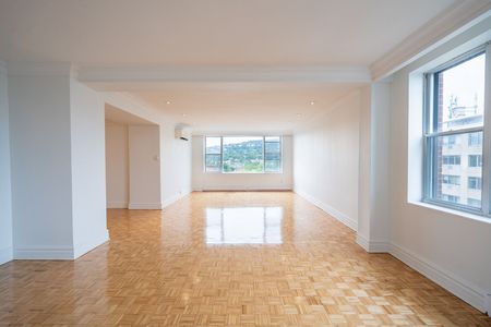 Apartment Building in the Heart of Westmount – 200 Kensington, Montreal - Photo 4