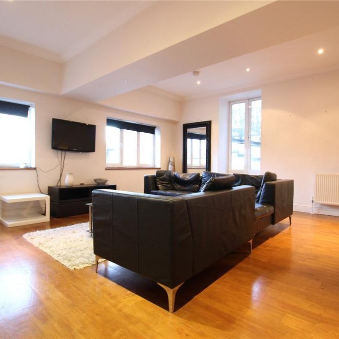 3 bedroom house share to rent - Photo 1